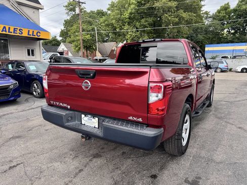 Used 2019 Nissan Titan S w/ S Utility Package image 8