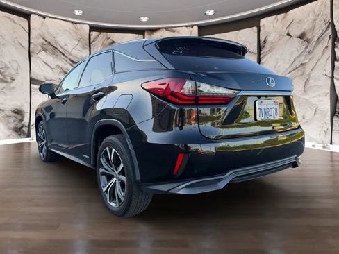 Used 2017 Lexus RX 450h AWD image 6