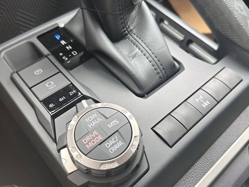 New 2026 Toyota Tacoma TRD Off-Road image 18