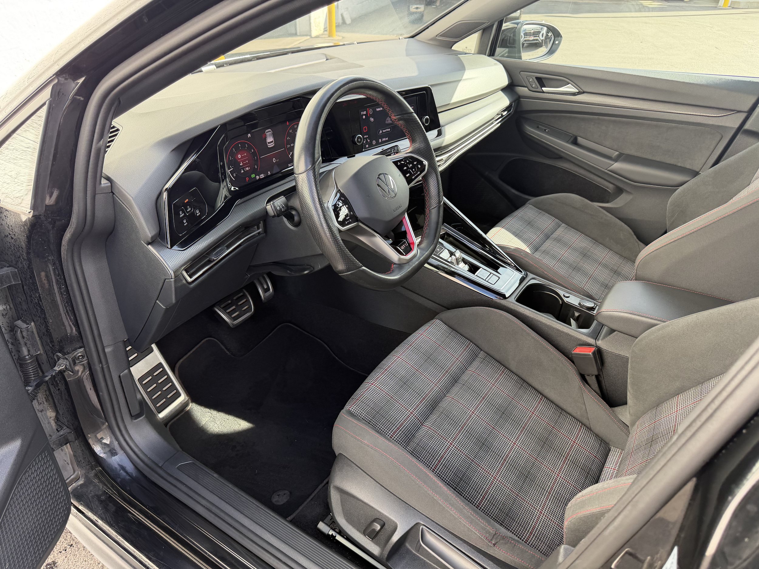 Used 2024 Volkswagen GTI S FWD image 9