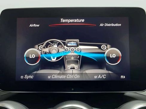 Used 2017 Mercedes-Benz GLC 300 4MATIC image 50