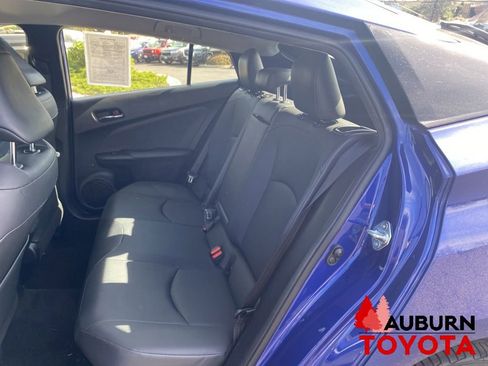 Used 2016 Toyota Prius Four Touring FWD image 21