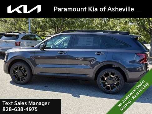 New 2026 Kia Sorento X-Line EX image 3