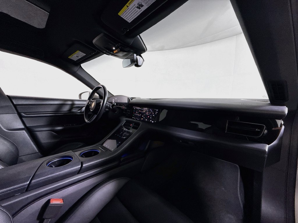 Certified 2021 Porsche Taycan 4S AWD/4WD image 17