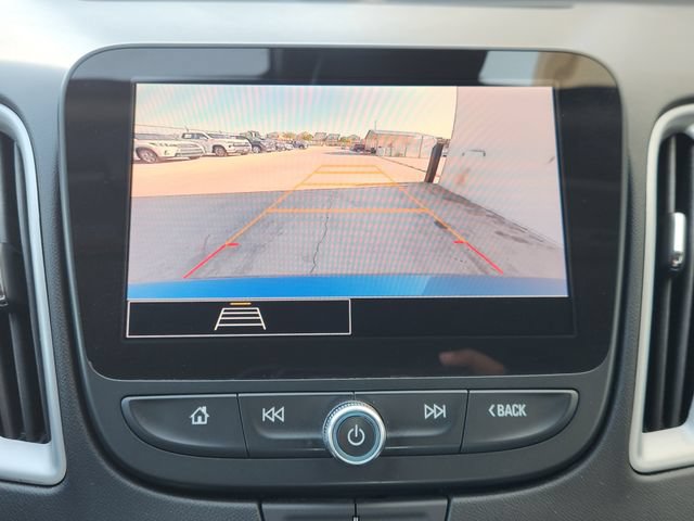 Used 2025 Chevrolet Malibu LT FWD image 6