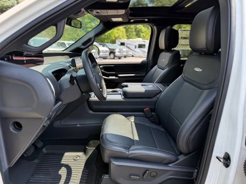 New 2026 Ford Expedition Platinum w/ Stealth Performance Package AWD/4WD image 16