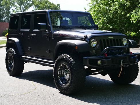 Used 2016 Jeep Wrangler Unlimited Rubicon AWD/4WD image 4