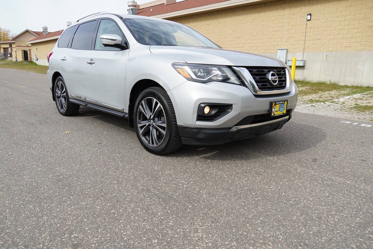 Used 2017 Nissan Pathfinder Platinum w/ Cargo Package AWD/4WD image 3
