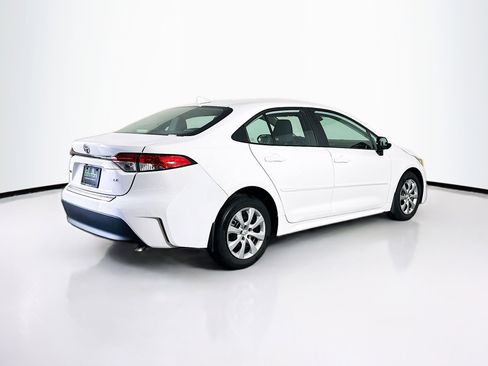 Used 2024 Toyota Corolla LE FWD image 9