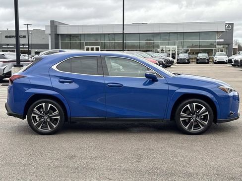 Certified 2024 Lexus UX 250h AWD w/ Premium Package image 4