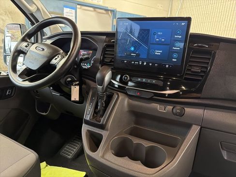 Certified 2024 Ford Transit 350 XLT image 5