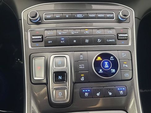 Used 2022 Hyundai Santa Fe Calligraphy AWD/4WD image 33