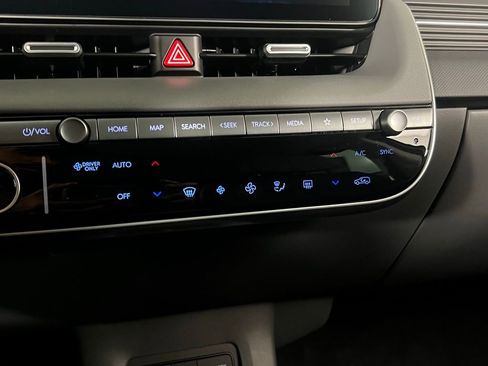 Used 2025 Hyundai Ioniq 5 SEL image 20