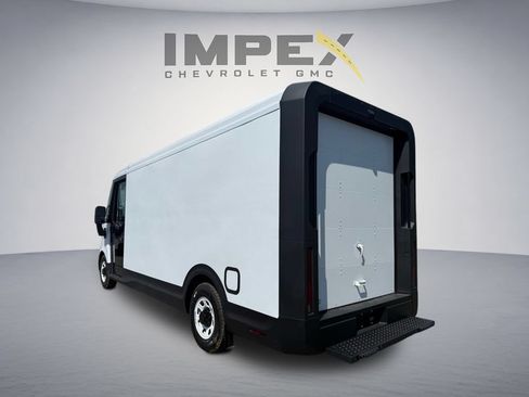 Used 2024 Chevrolet Brightdrop 600 w/ Commercial Equipment Package AWD/4WD image 2