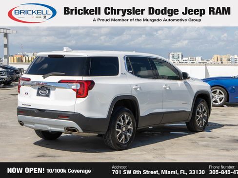 Used 2023 GMC Acadia SLE image 5