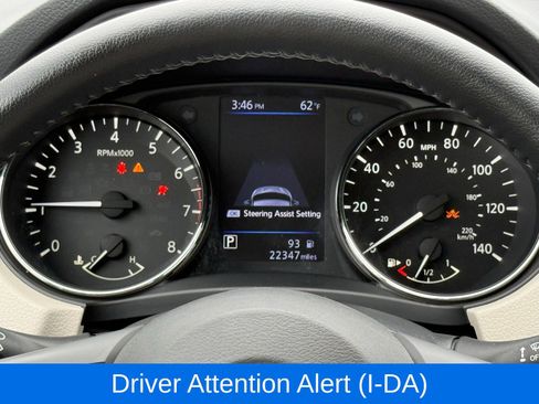 Used 2020 Nissan Rogue Sport SV w/ Technology Package AWD/4WD image 32