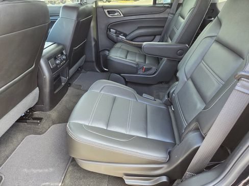 Used 2018 GMC Yukon Denali w/ Denali Ultimate Package AWD/4WD image 14