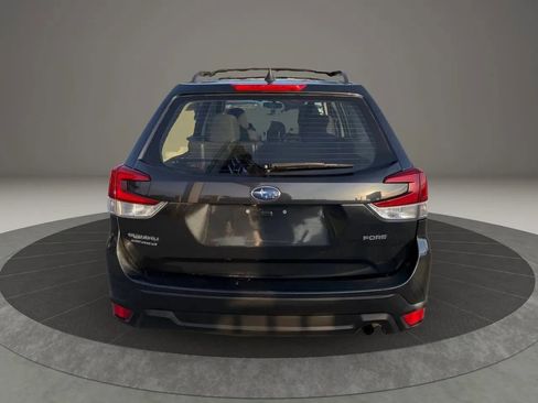 Used 2019 Subaru Forester w/ Alloy Wheel Package AWD/4WD image 4
