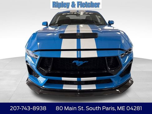 Used 2025 Ford Mustang GT Premium RWD image 2