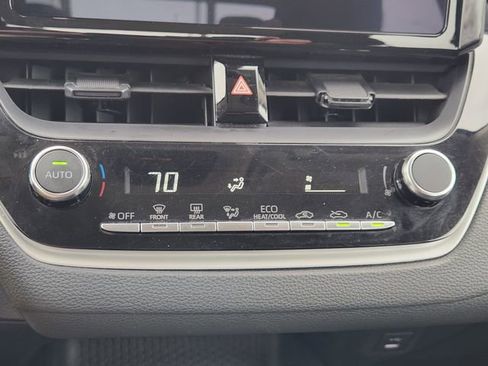 Used 2024 Toyota Corolla LE image 14