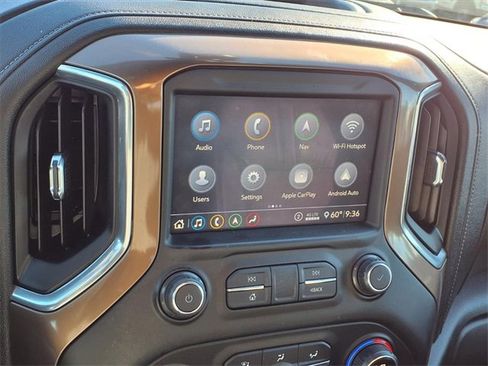 Used 2020 Chevrolet Silverado 2500 High Country w/ Technology Package image 5