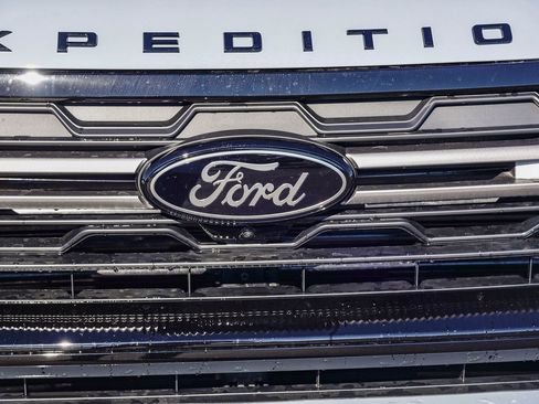 New 2025 Ford Expedition Tremor image 11