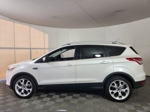 Used 2014 Ford Escape Titanium w/ Equipment Group 401A image 4