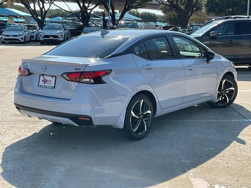 New 2025 Nissan Versa SR w/ Trunk Package image 5