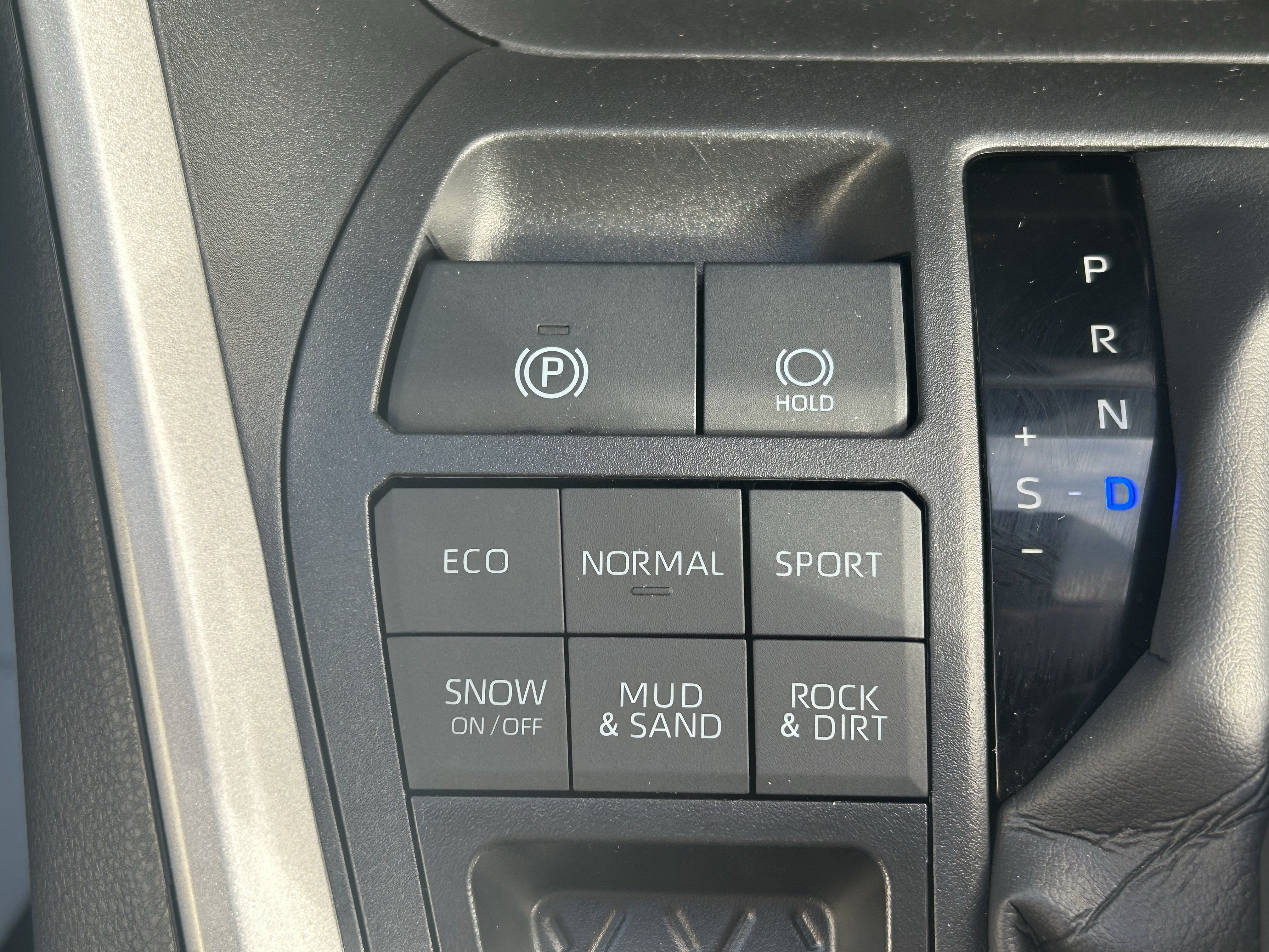 Certified 2025 Toyota RAV4 XLE Premium w/ Weather Package AWD/4WD image 35