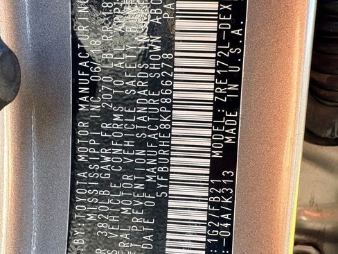 Used 2019 Toyota Corolla L image 33