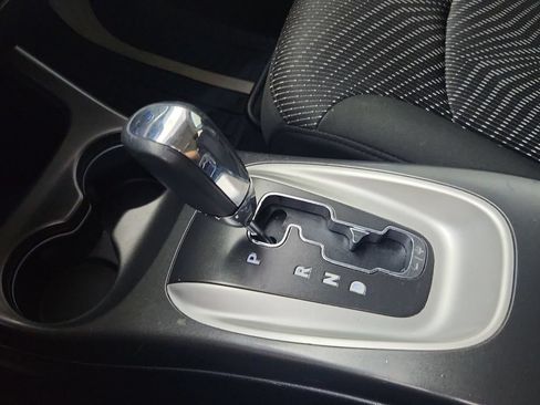 Used 2020 Dodge Journey SE w/ SE Popular Equipment Group FWD image 31