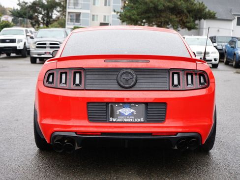 Used 2013 Ford Mustang Boss 302 image 4