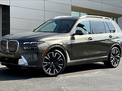 Used 2023 BMW X7 xDrive40i w/ Premium Package