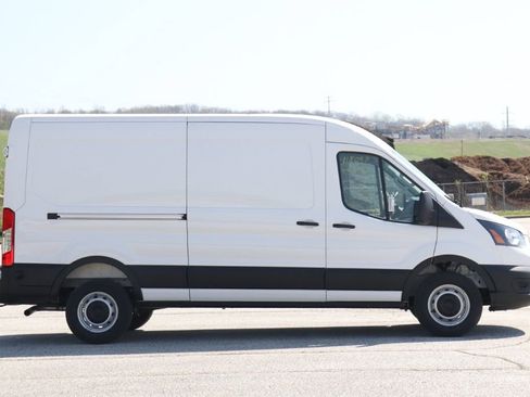 New 2026 Ford Transit 250 148 Medium Roof image 9