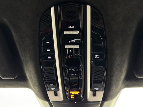 Used 2019 Porsche Panamera GTS AWD/4WD image 35