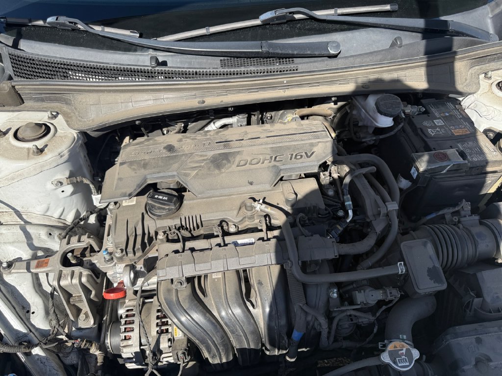 Used 2022 Hyundai Elantra SEL w/ Preferred Accessory Package FWD image 30