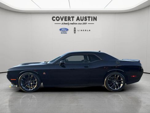 Used 2023 Dodge Challenger R/T Scat Pack image 2