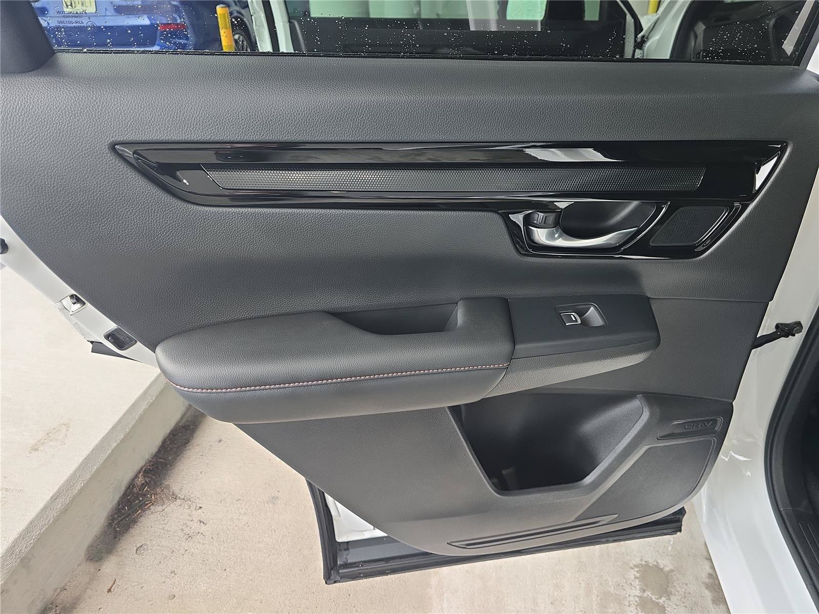 Used 2023 Honda CR-V Sport Touring image 12