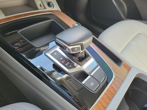 Certified 2022 Audi Q5 2.0T Premium w/ Convenience Package image 30