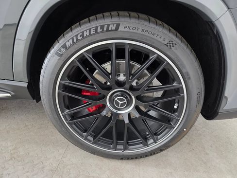 New 2026 Mercedes-Benz GLS 63 AMG 4MATIC image 16