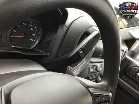 Used 2021 Chevrolet Silverado 2500 W/T w/ WT Convenience Package AWD/4WD image 23