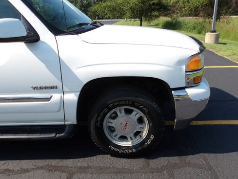 Used 2000 GMC Yukon SLT w/ SLT Marketing Opt Pkg AWD/4WD image 31