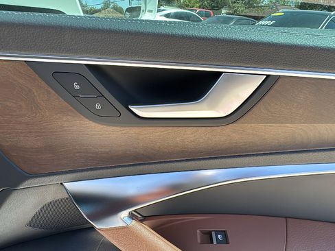 Used 2025 Audi A6 2.0T Premium w/ Convenience Plus Package image 31