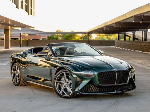 Used 2022 Bentley Other Bentley Models image 1
