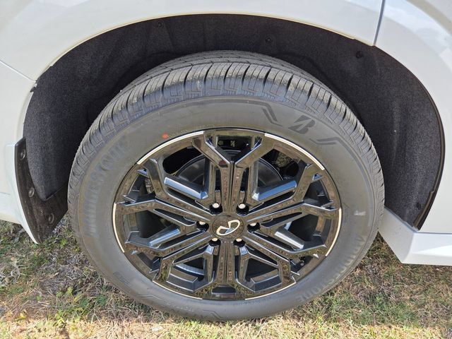 New 2026 INFINITI QX80 4WD w/ Sport Exterior Package image 19