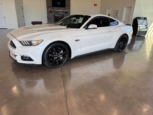 Used 2017 Ford Mustang GT Premium w/ Black Accent Package RWD image 2