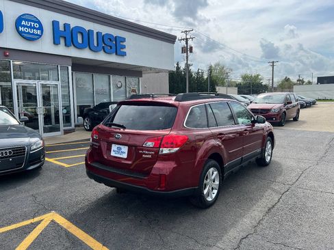 Used 2014 Subaru Outback 2.5i Limited AWD/4WD image 10