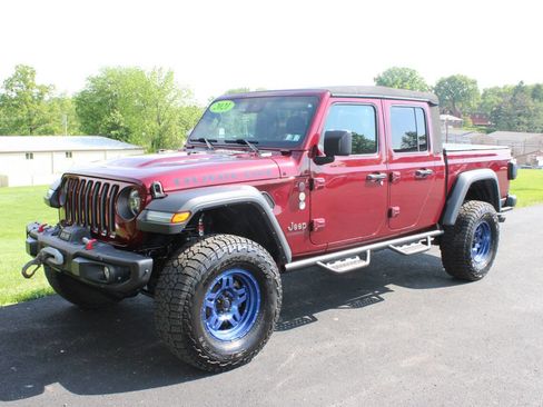 Used 2021 Jeep Gladiator Rubicon w/ Trailer Tow Package AWD/4WD image 2