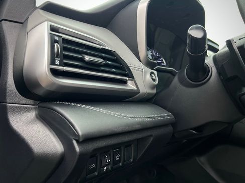 Used 2020 Subaru Outback Limited image 39