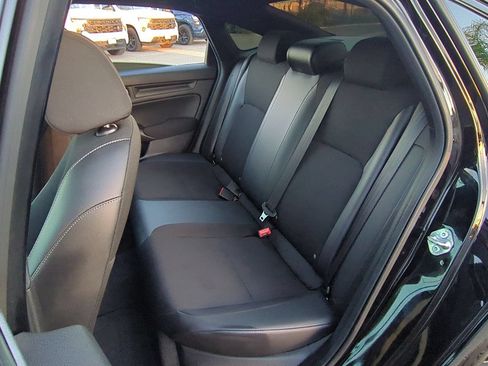 Used 2024 Honda Civic Sport image 22